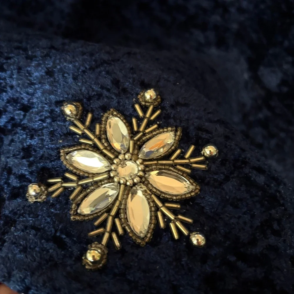 Vintage Christmas Tree Skirt Navy Blue Crushed Velvet Gold Beaded Snowflake